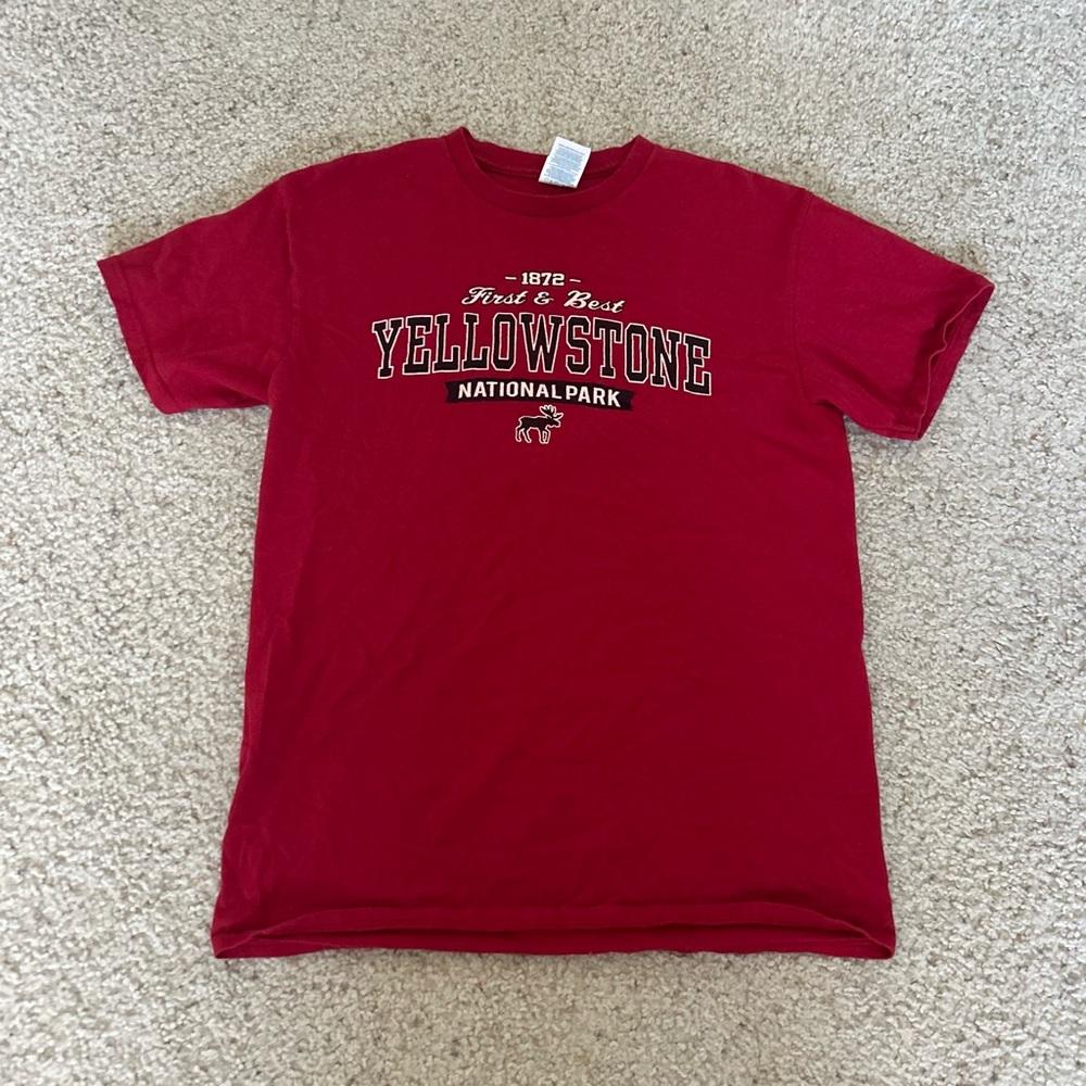 Yellowstone National Park Graphic Tee